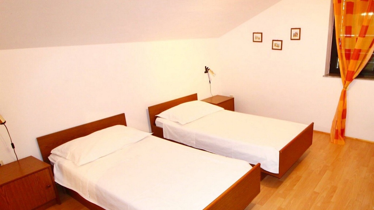 Photo of Bedroom in Tribunj