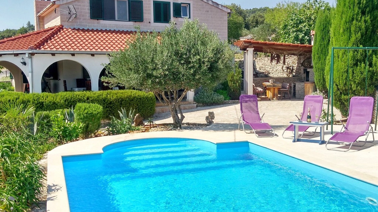 Photo of Outdoor in Supetar