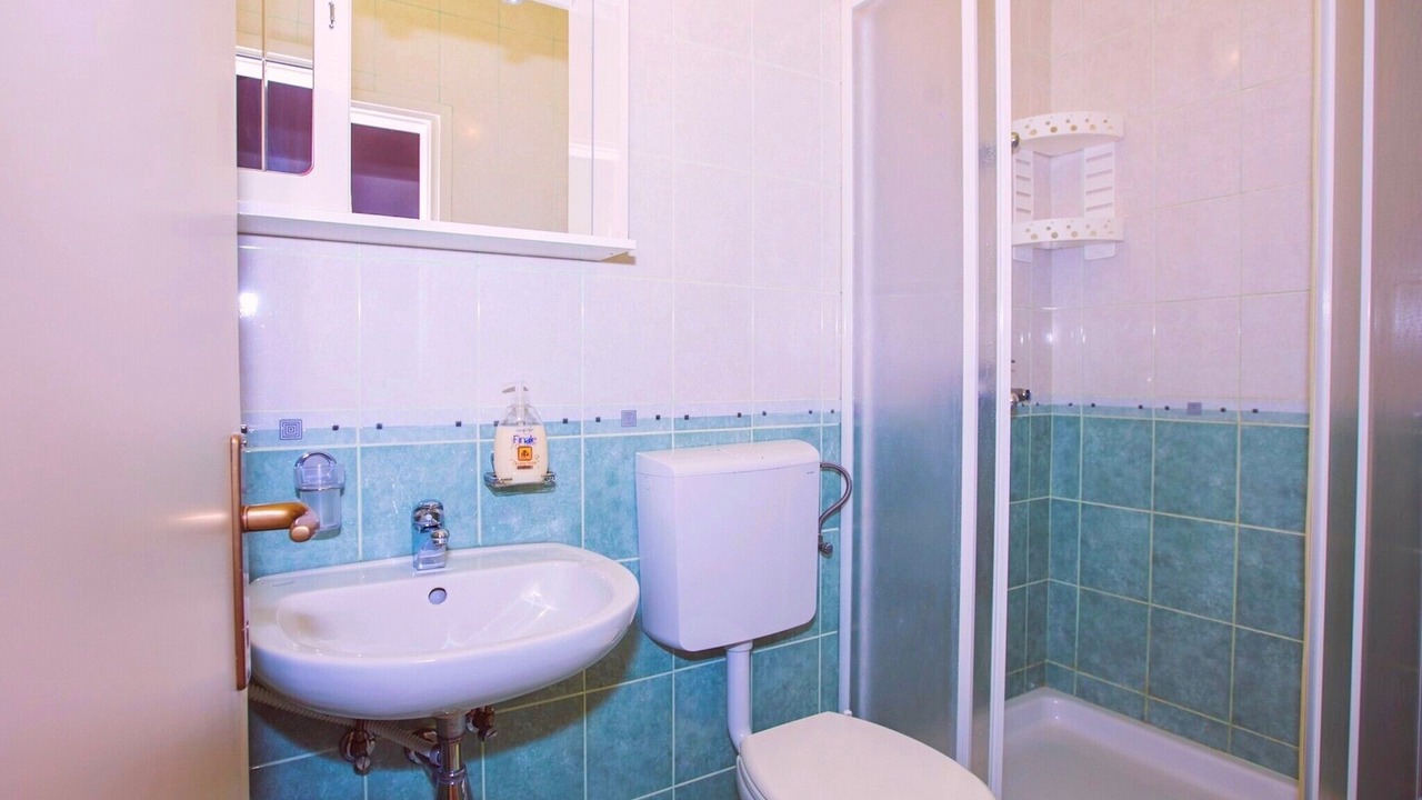 Photo of Bathroom in Lopar