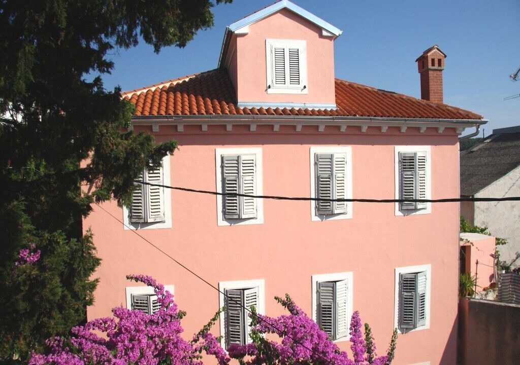 Photo of Outdoor in Cove Murtar