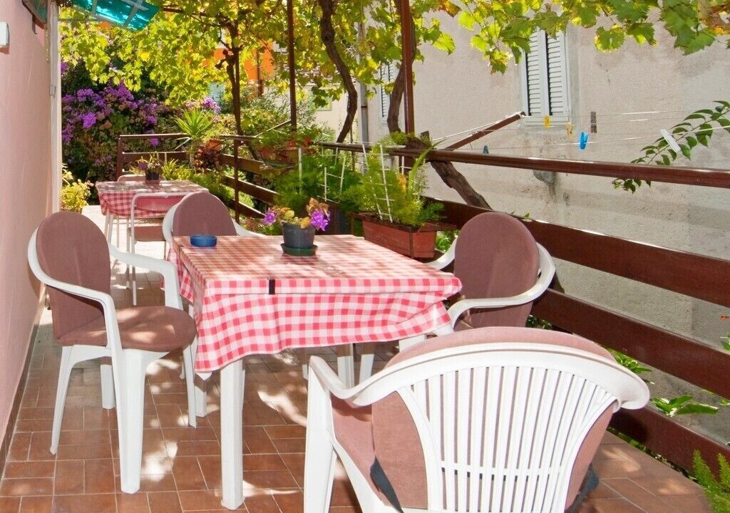 Photo of Outdoor in Cove Murtar