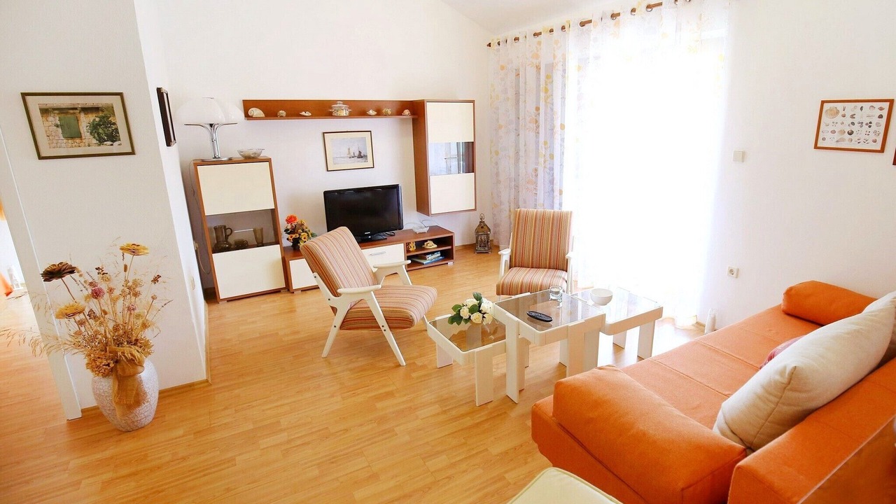Photo of Livingroom in Ist