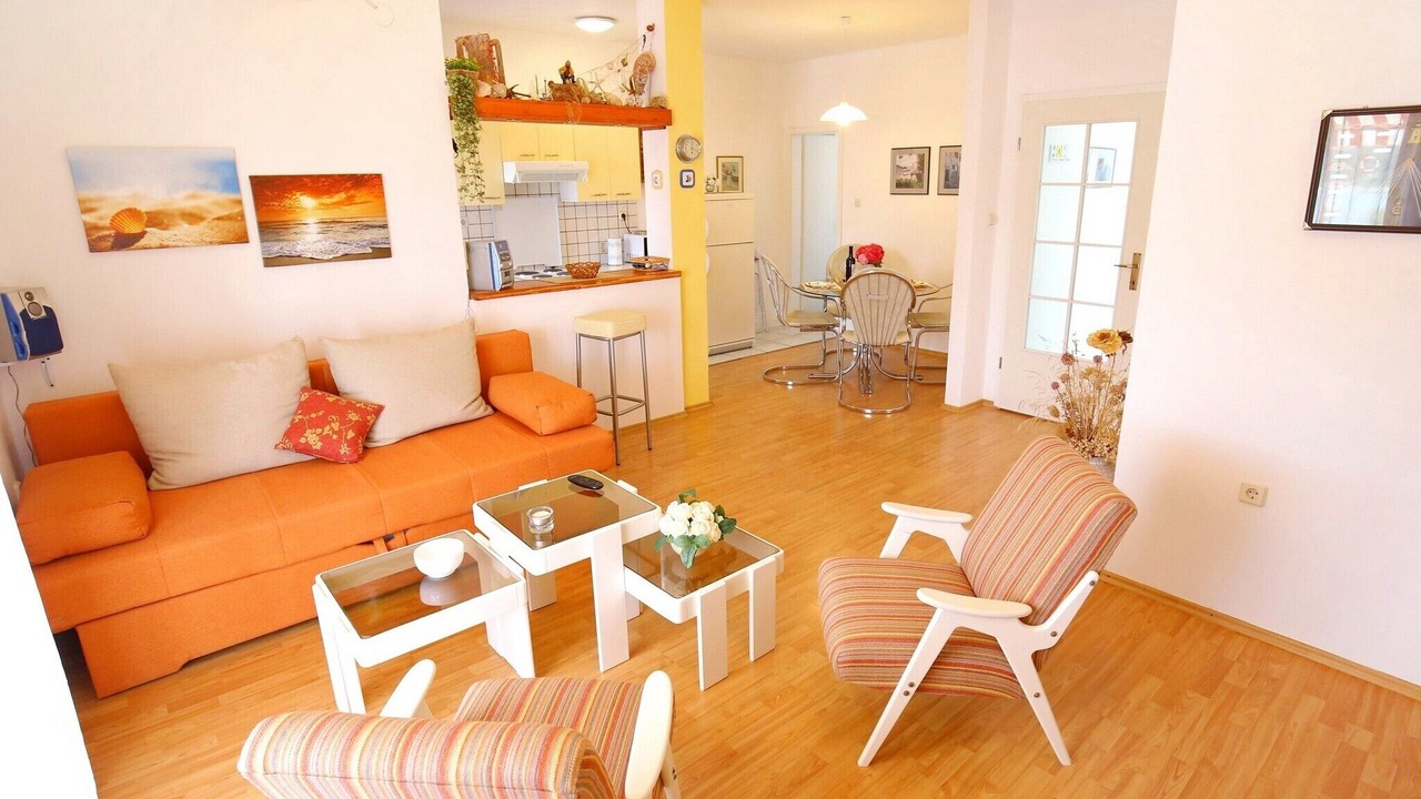 Photo of Livingroom in Ist