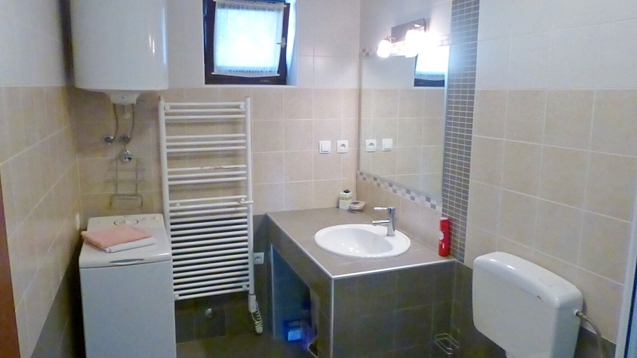 Photo of Bathroom in Omisalj