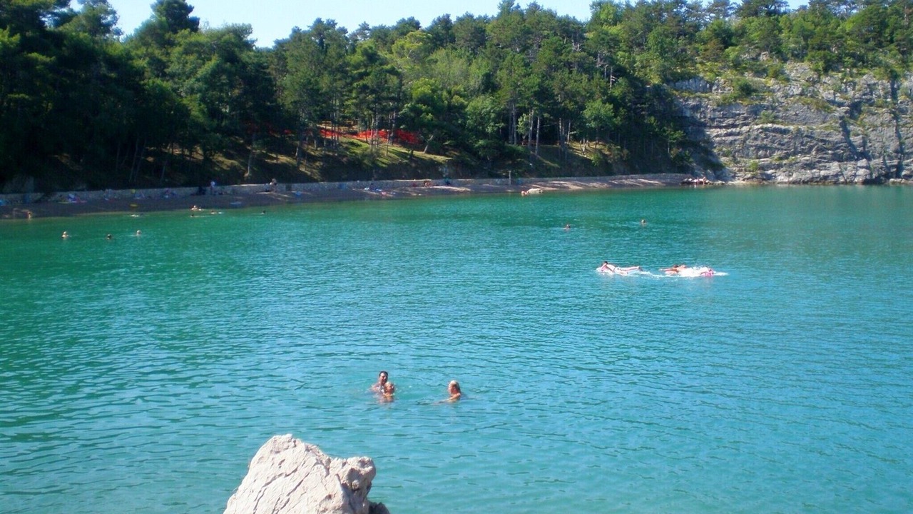 Photo of Others in Omisalj