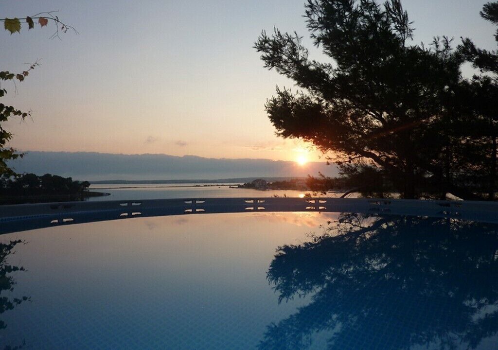 Photo of Outdoor in Nin
