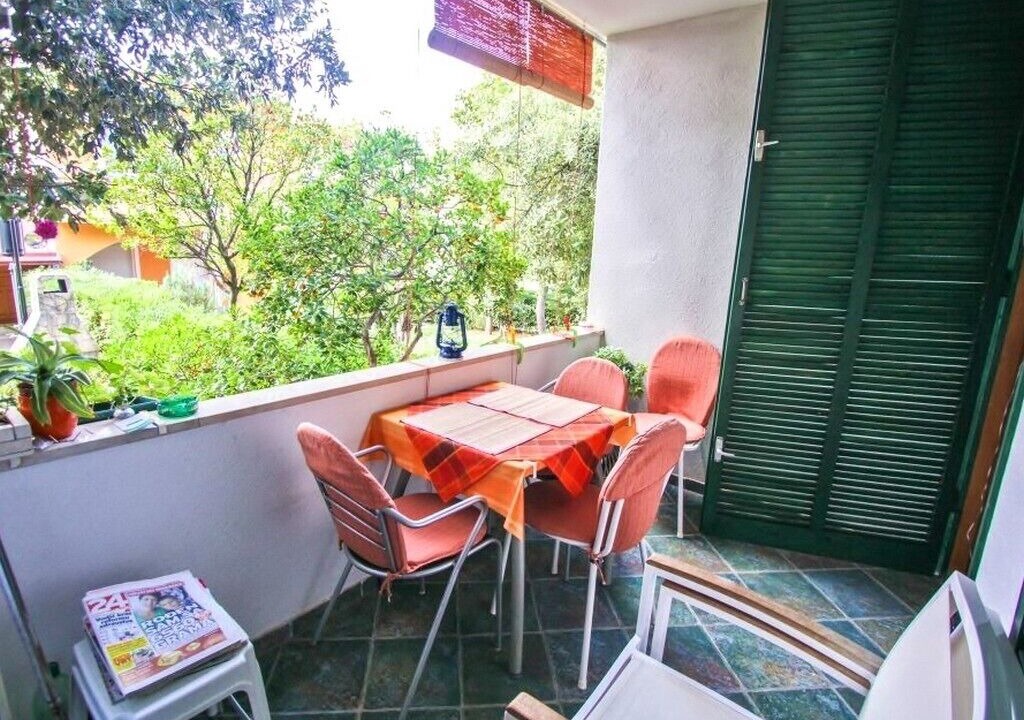 Photo of Outdoor in Petrcane