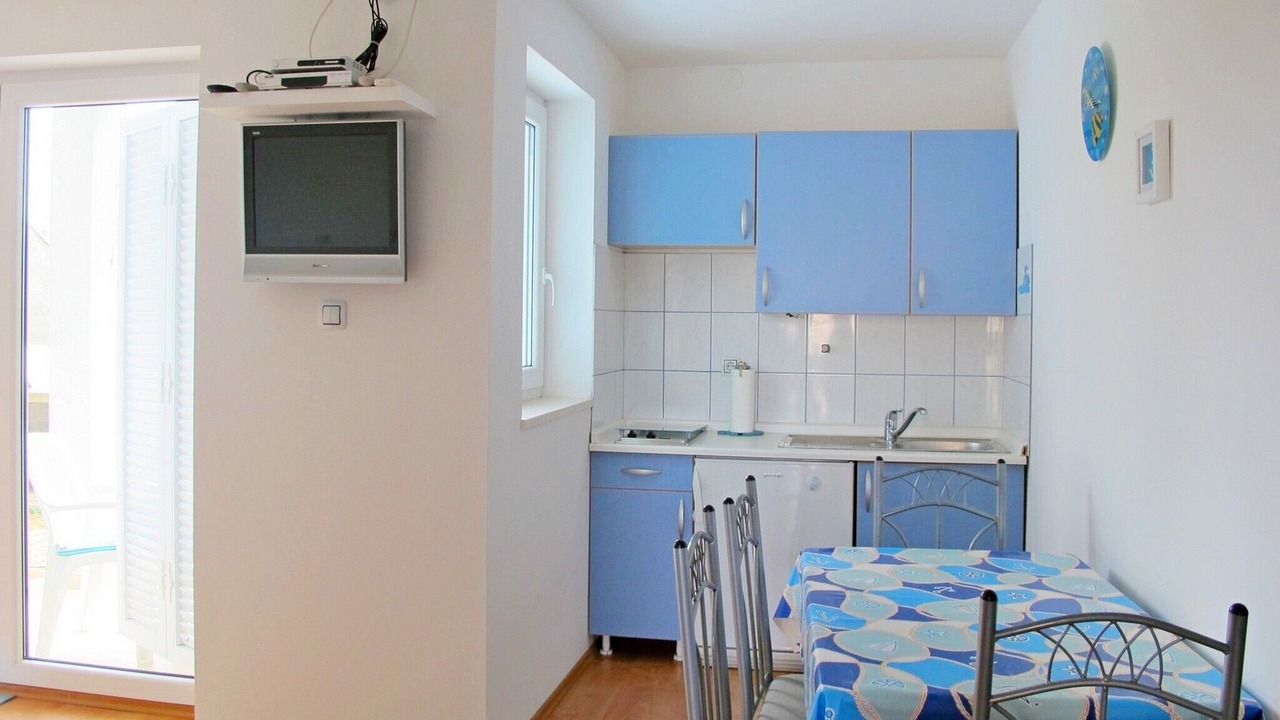 Photo of Kitchen in Cove Tri Zala (Zrnovo)