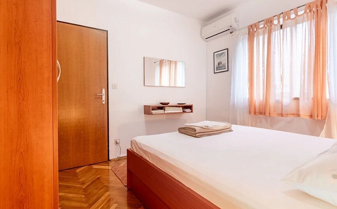 Photo of Bedroom in Krvavica