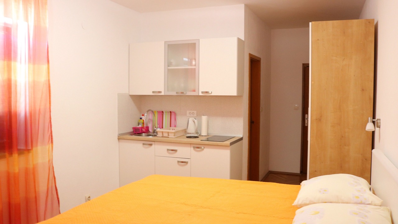 Photo of Bedroom in Krvavica