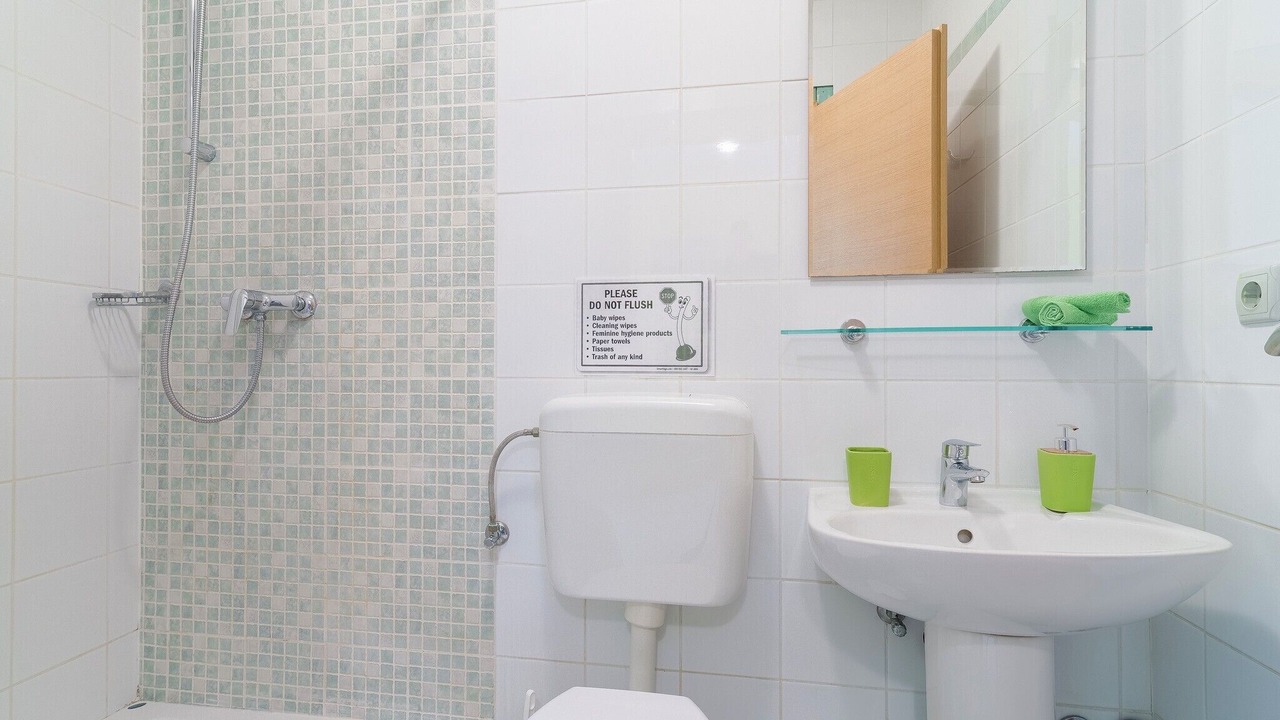 Photo of Bathroom in Nin