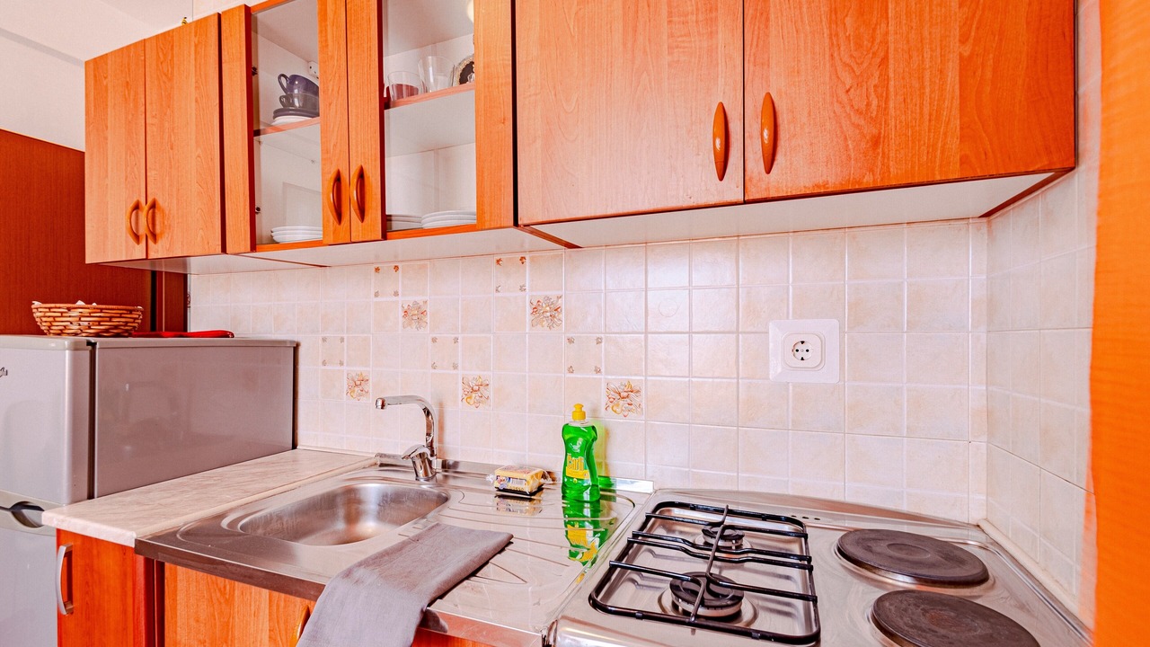 Photo of Kitchen in Cove Tri Zala (Zrnovo)