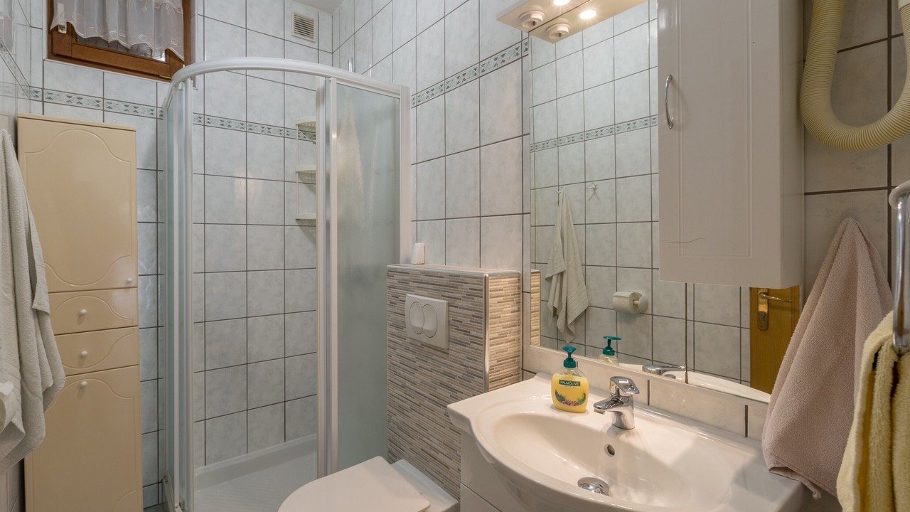 Photo of Bathroom in Porec