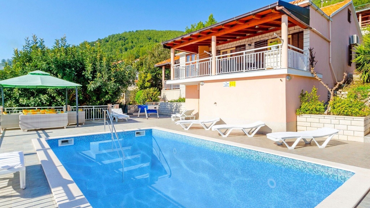 Photo of Outdoor in Blato