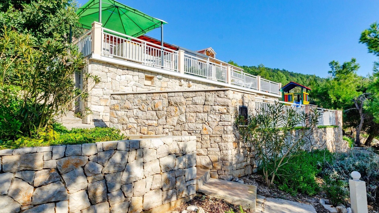 Photo of Outdoor in Blato