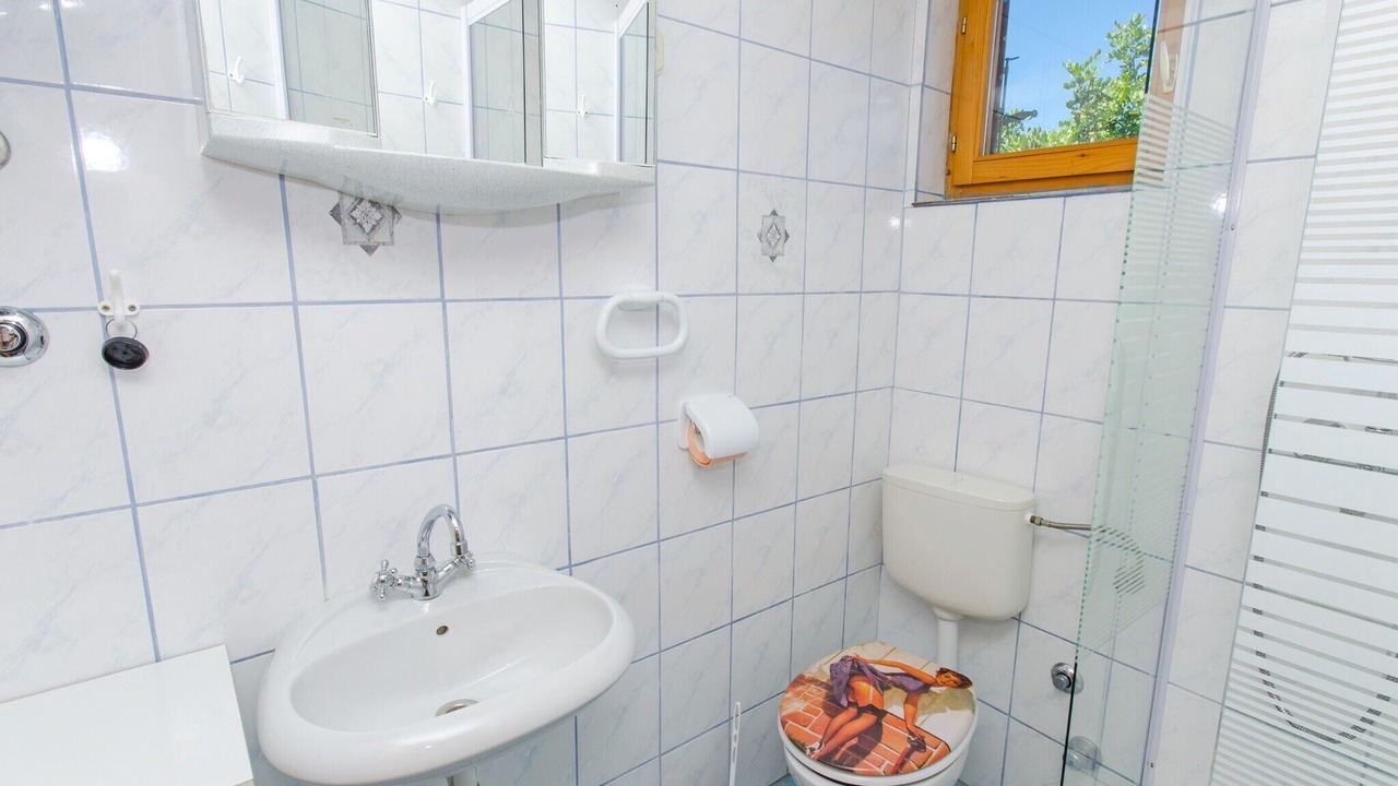 Photo of Bathroom in Drvenik Mali