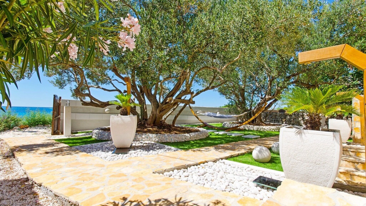 Photo of Patio Balcony in Drvenik Mali