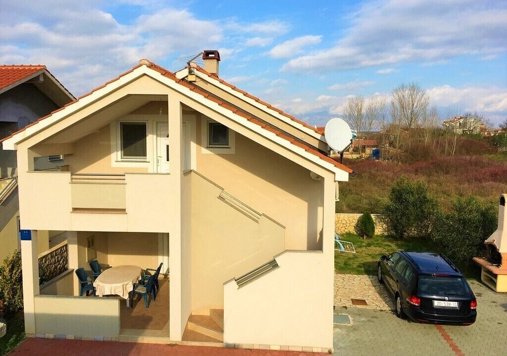 Photo of Outdoor in Nin