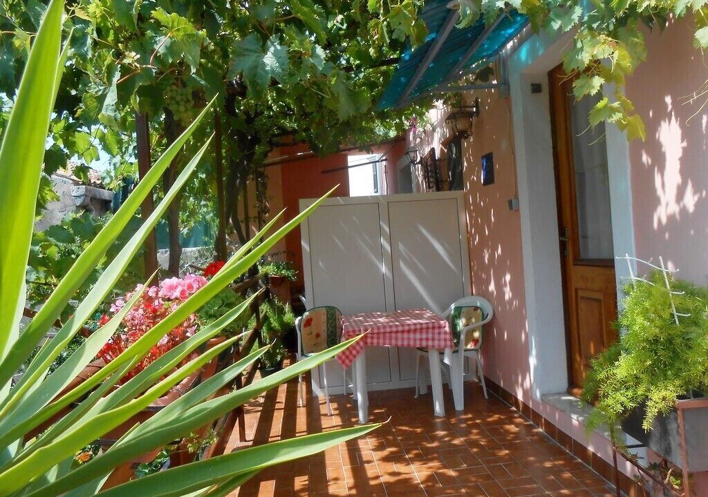 Photo of Outdoor in Cove Murtar