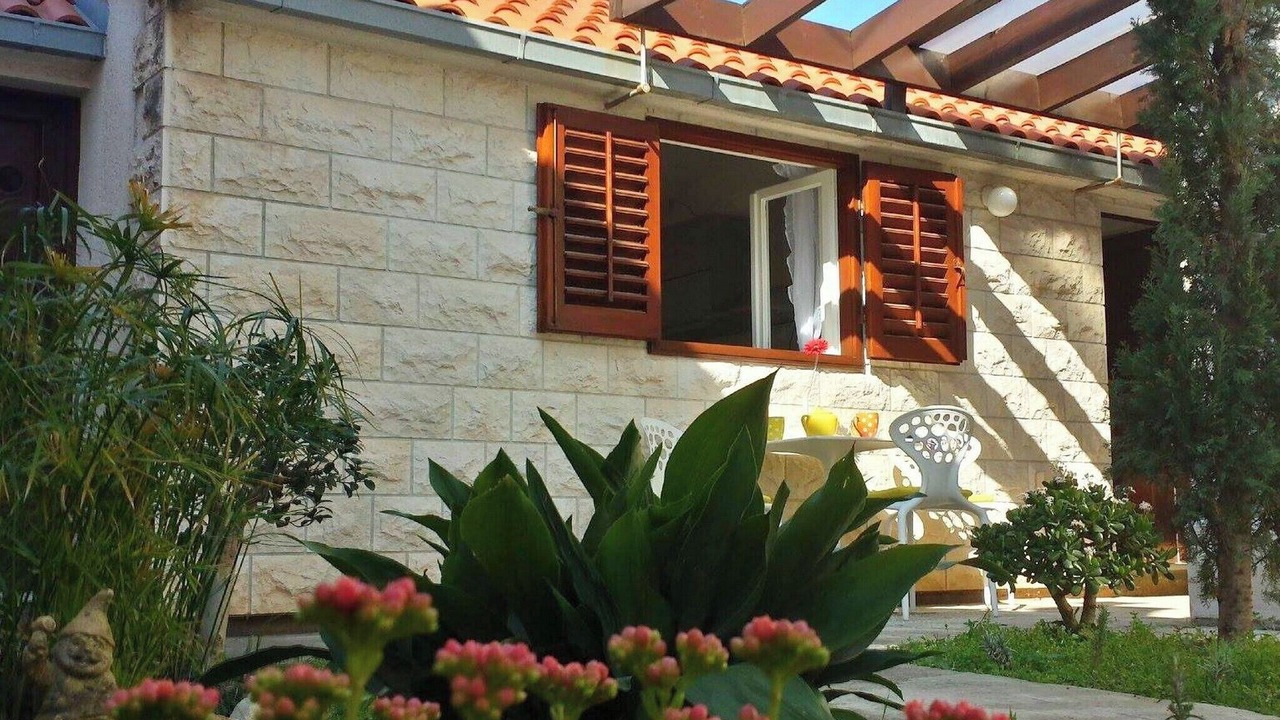 Photo of Patio Balcony in Supetar
