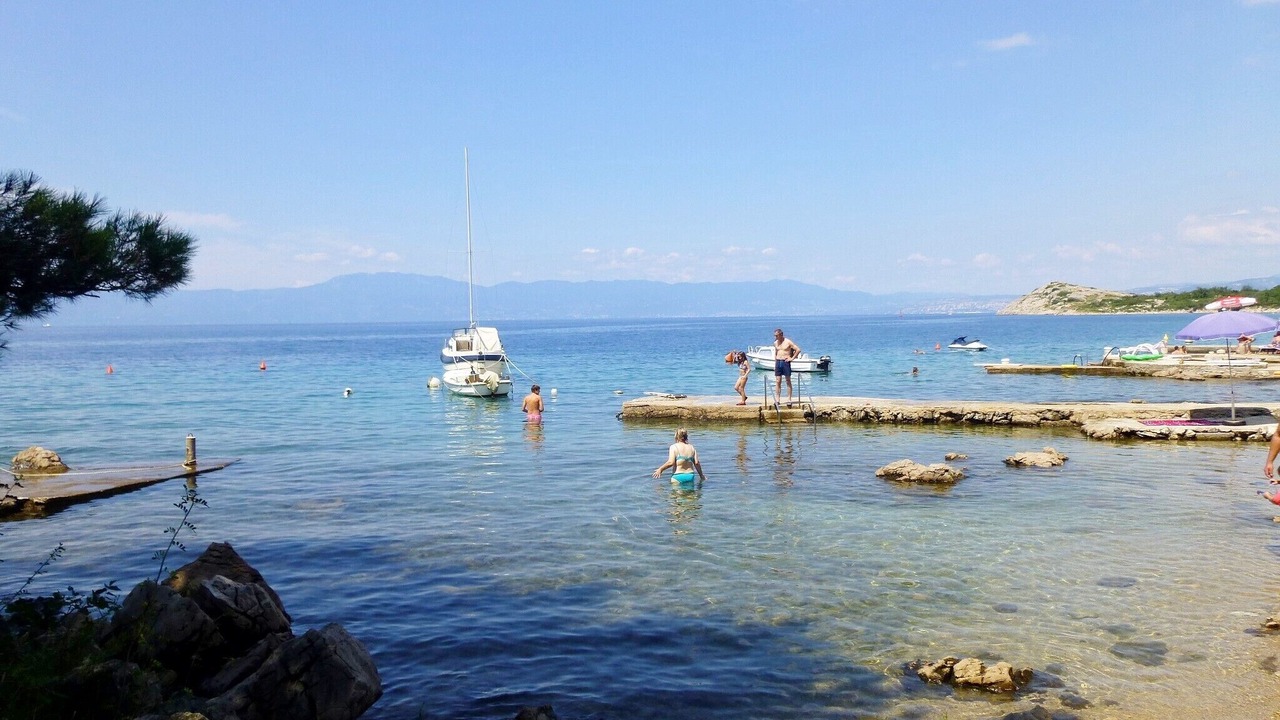 Photo of Others in Omisalj