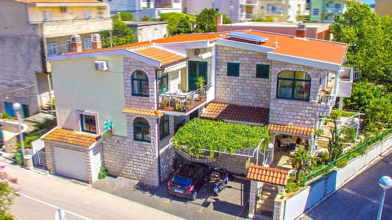 Photo of Outdoor in Bidol