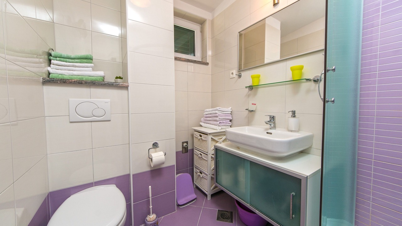 Photo of Bathroom in Bidol