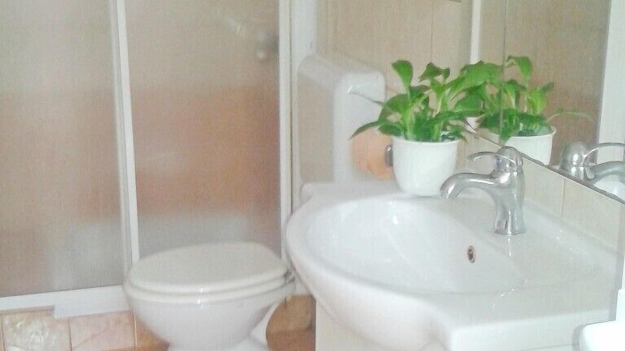 Photo of Bathroom in Kampor