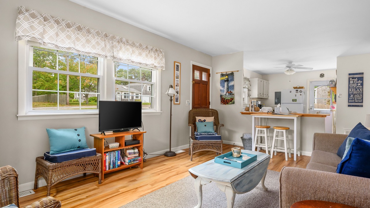 Photo of Livingroom in Barnstable