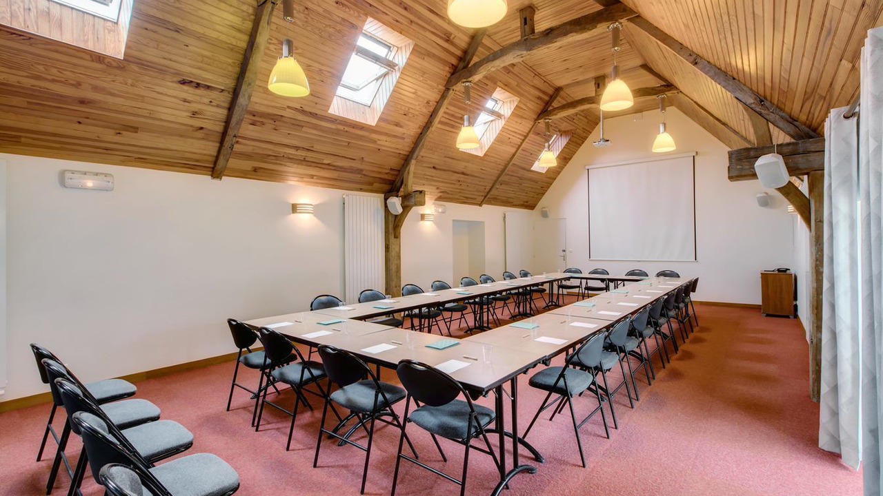 Photo of Others in Epiniac