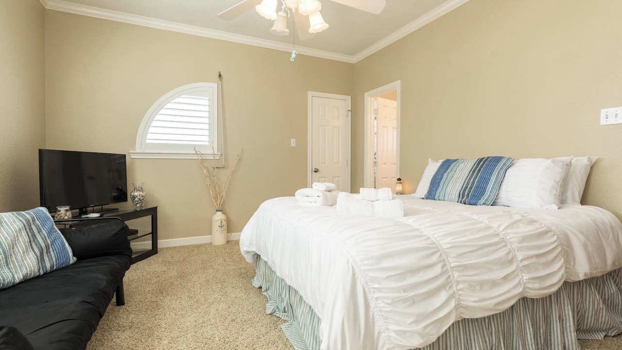 Photo of Bedroom in San Luis