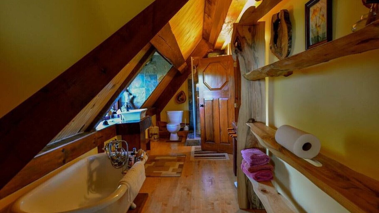 Photo of Bathroom in Knowlton