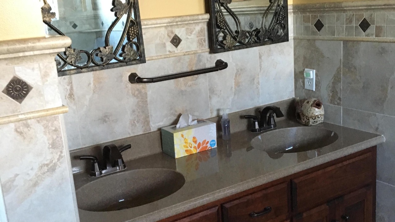 Photo of Bathroom in Town of Torrey