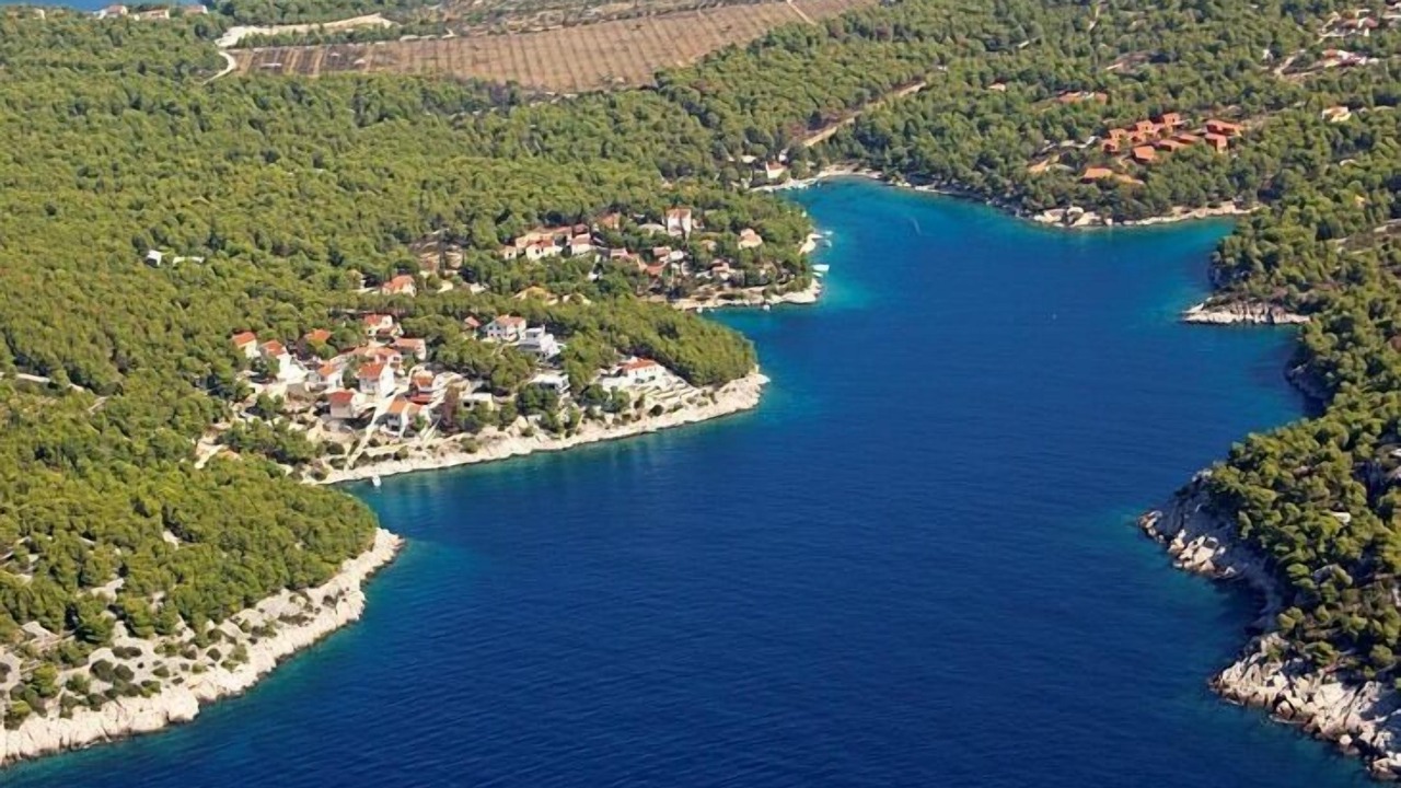 Photo of Outdoor in Cove Osibova (Milna)