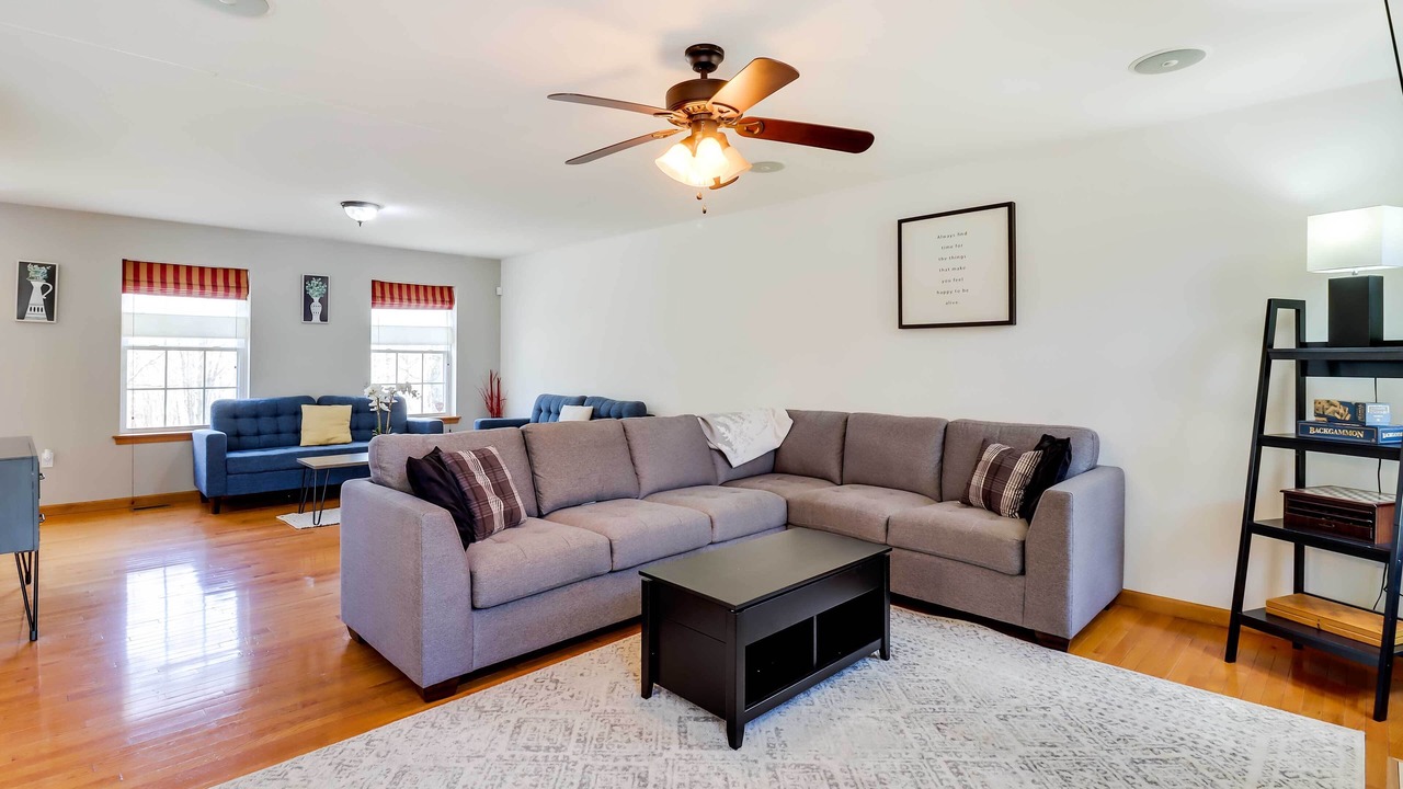 Photo of Livingroom in Albrightsville