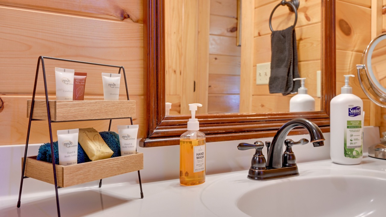 Photo of Bathroom in Broken Bow