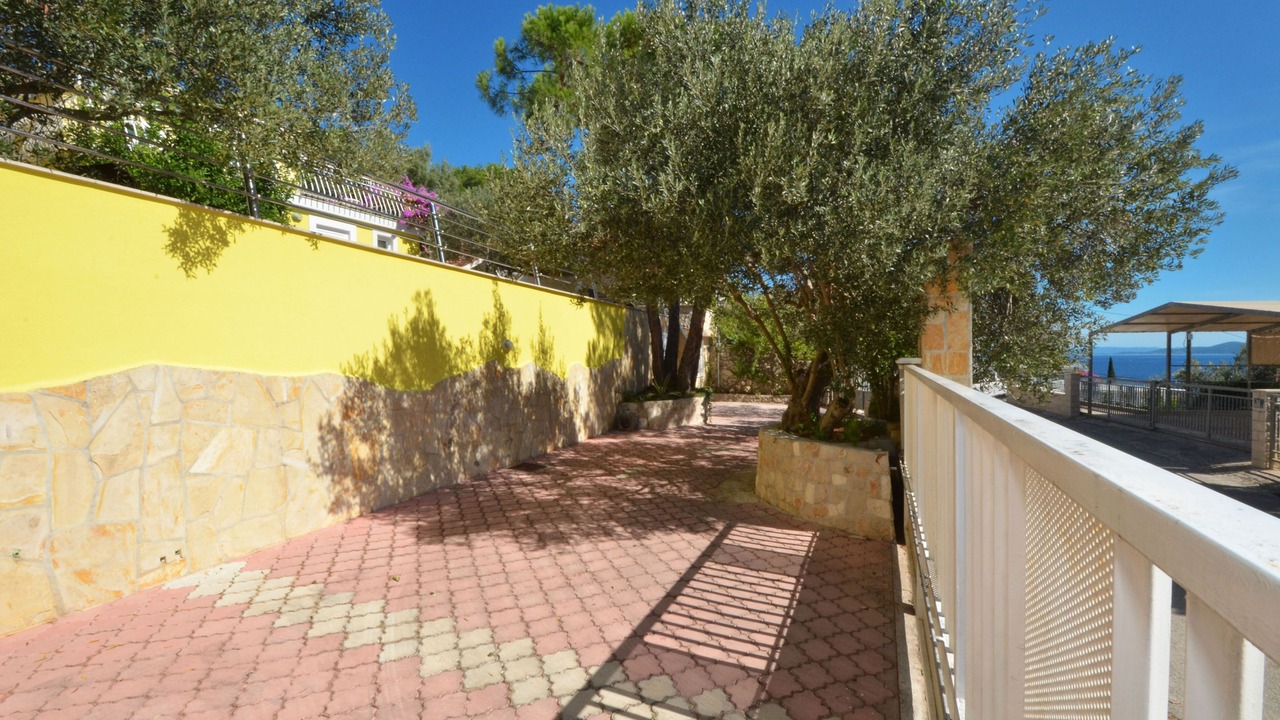Photo of Outdoor in Okrug Gornji