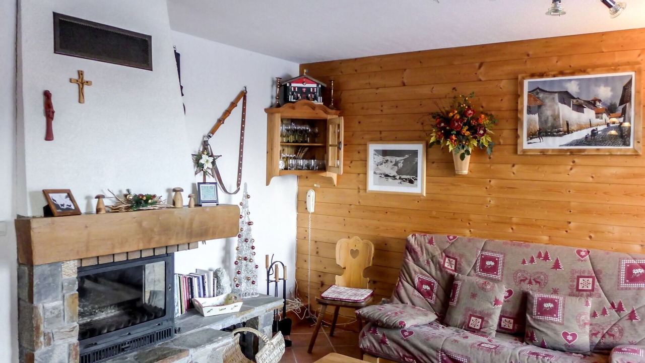 Photo of Bedroom in Le Tour