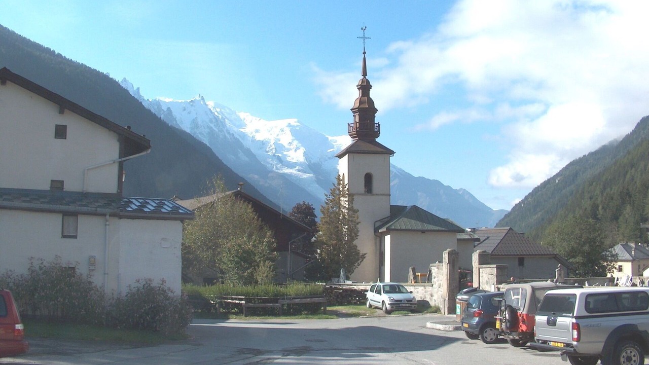 Photo of Others in Le Tour