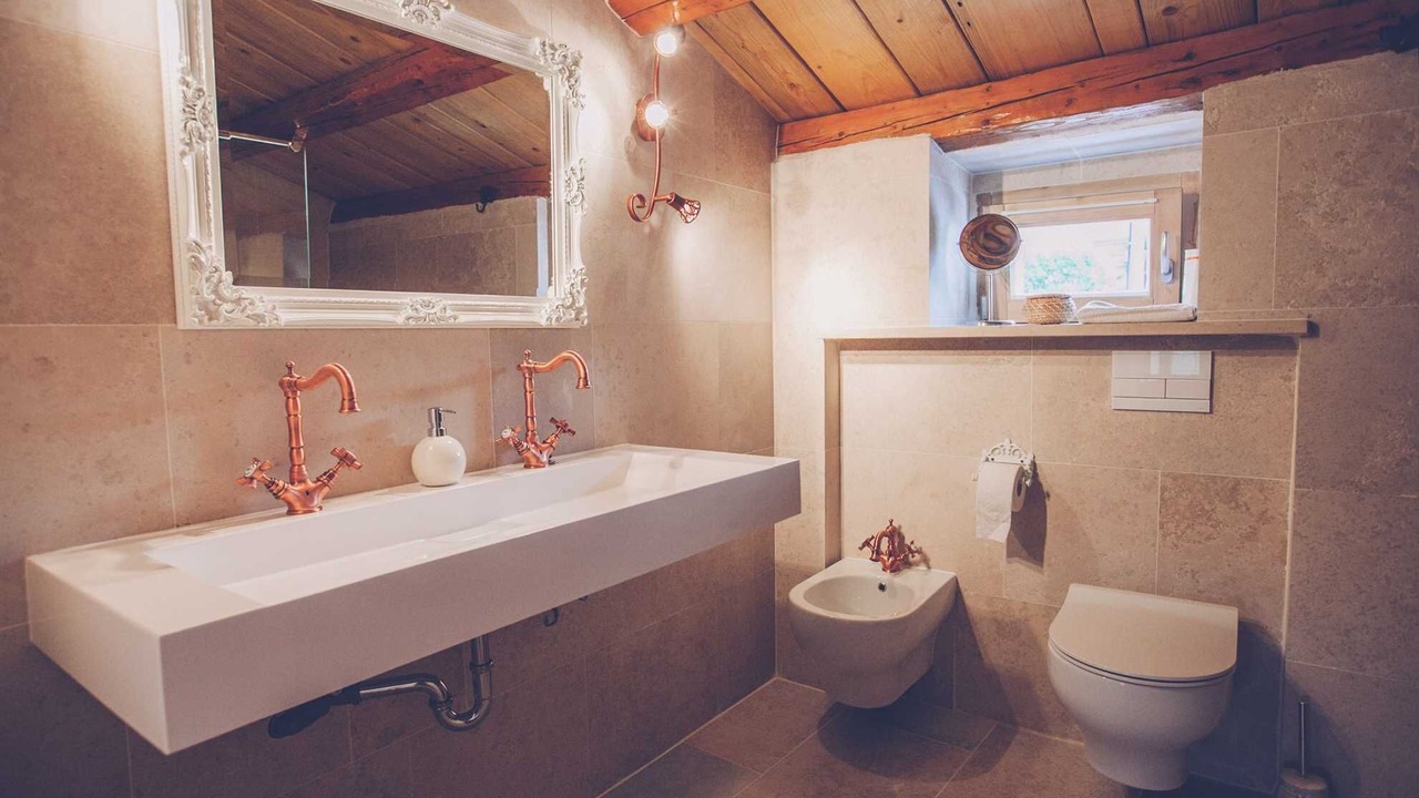 Photo of Bathroom in Gabonjin