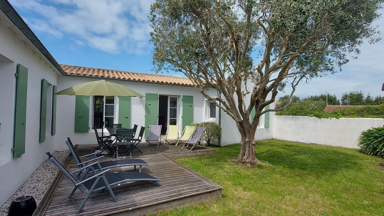 Photo of Patio Balcony in Les Portes-en-Re