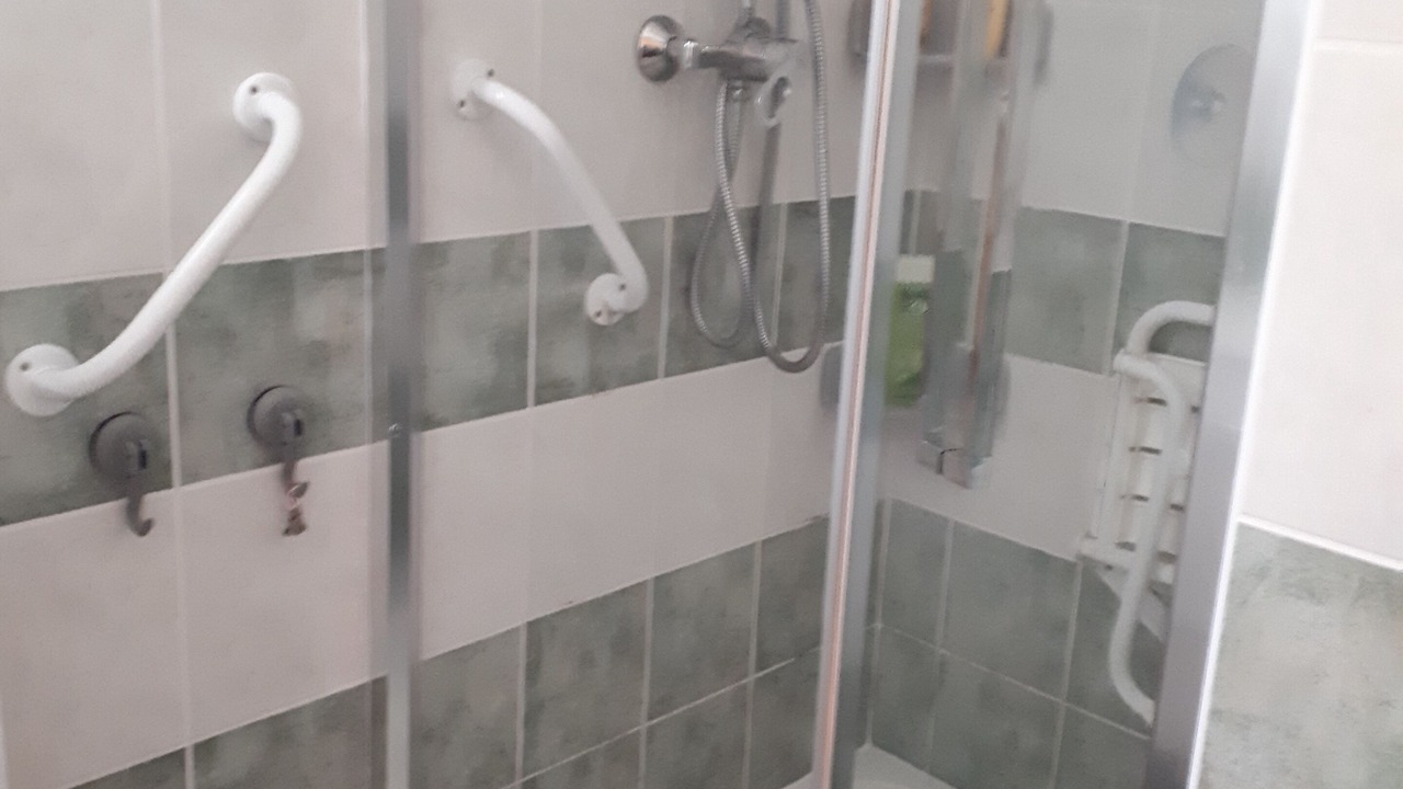Photo of Bathroom in Cardo