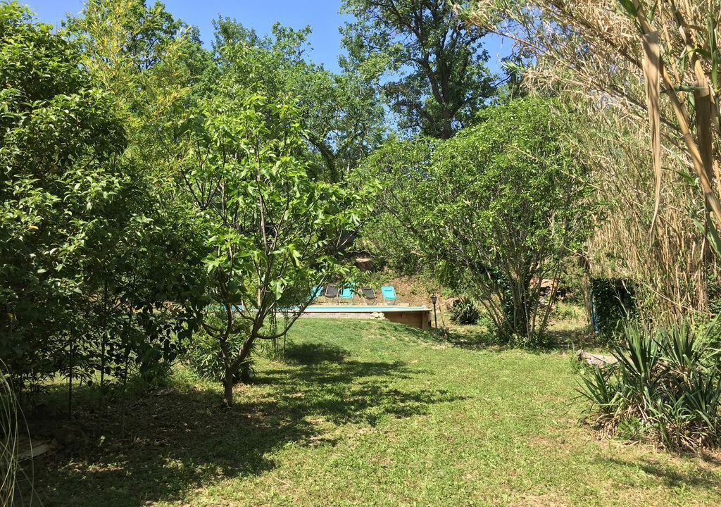 Photo of Outdoor in Loriol-du-Comtat