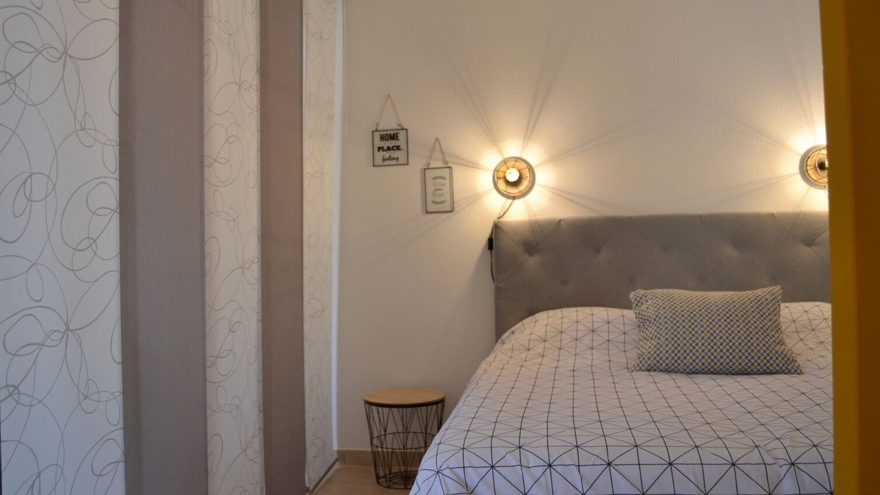 Photo of Bedroom in Cantepau