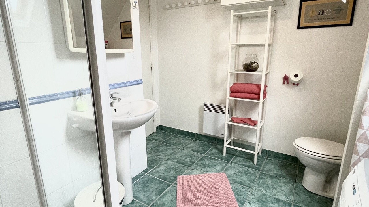 Photo of Bathroom in Morgat