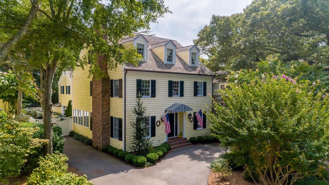 Photo of Others in The Pines