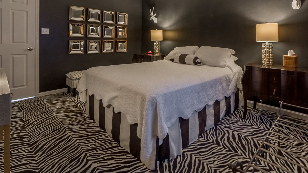 Photo of Others in The Pines