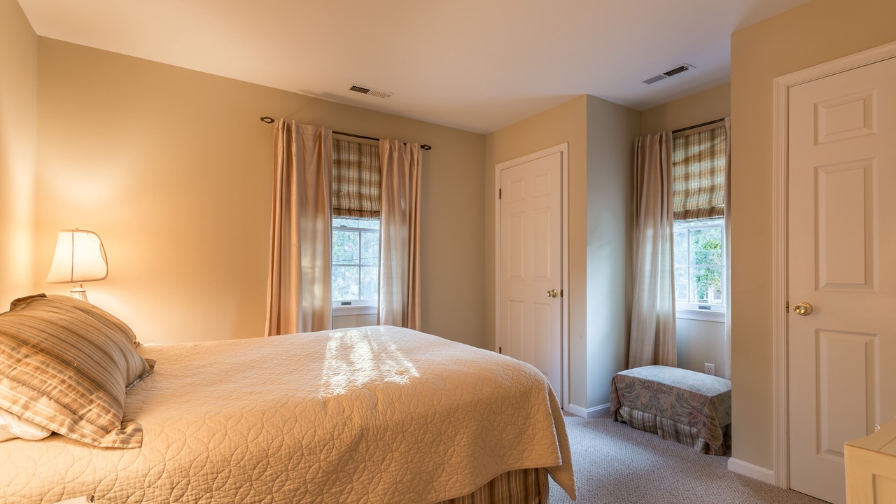 Photo of Others in The Pines