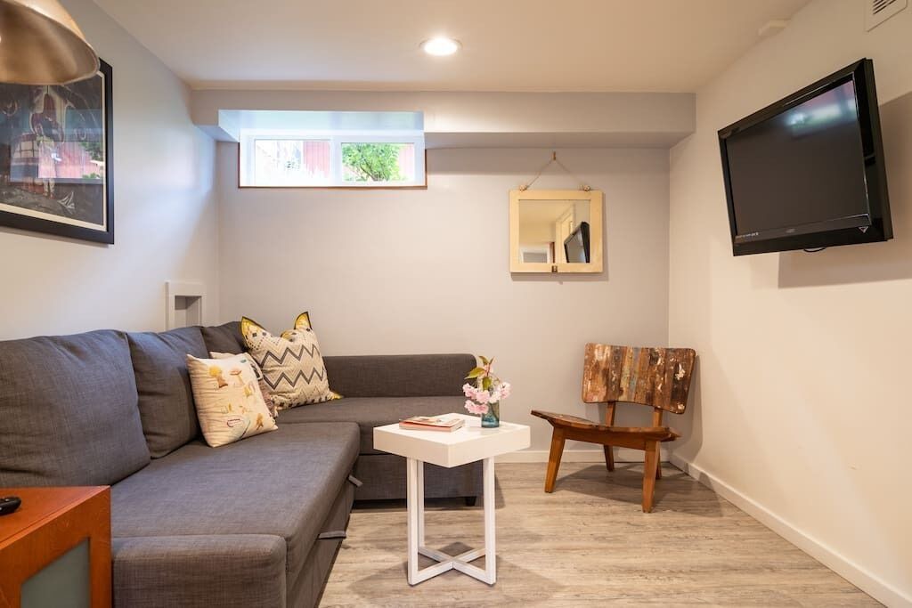 Photo of Livingroom in Woodlawn