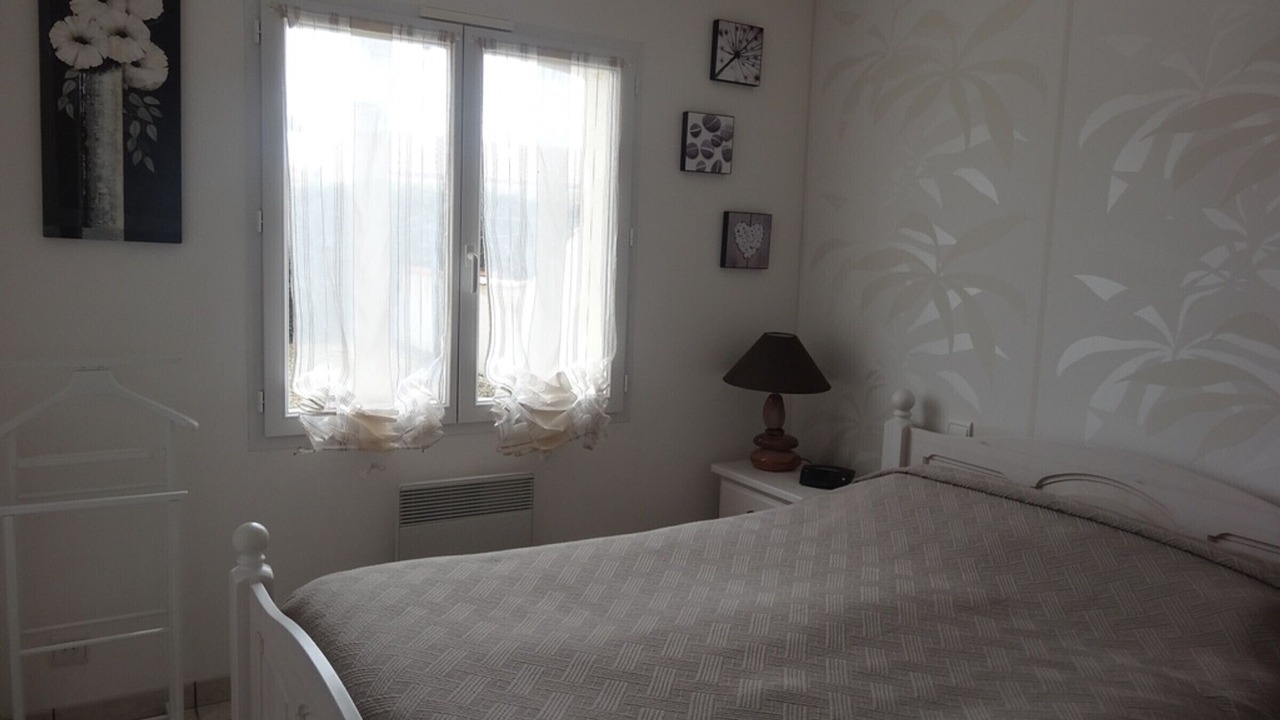 Photo of Bedroom in Grues